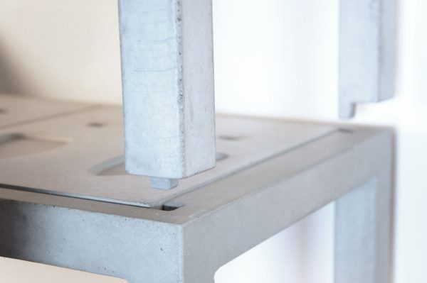 Concrete shelve - dade design