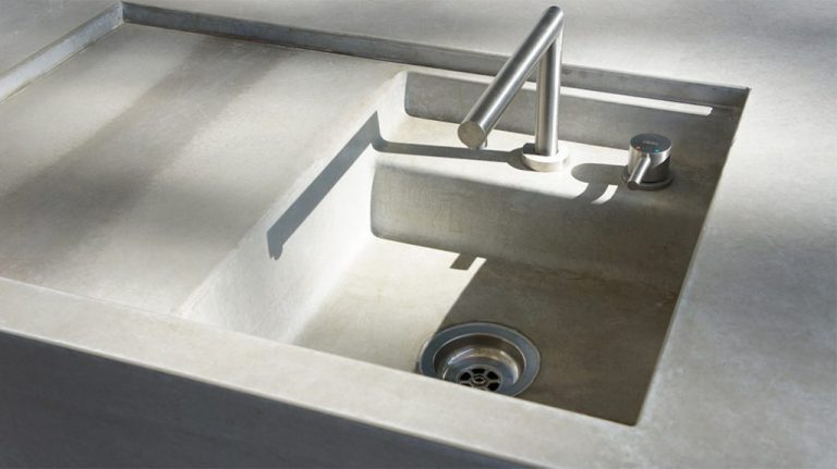 Armatur FRANKE Luna (versenkbar) - Betonküchen und Betonwaschbecken von